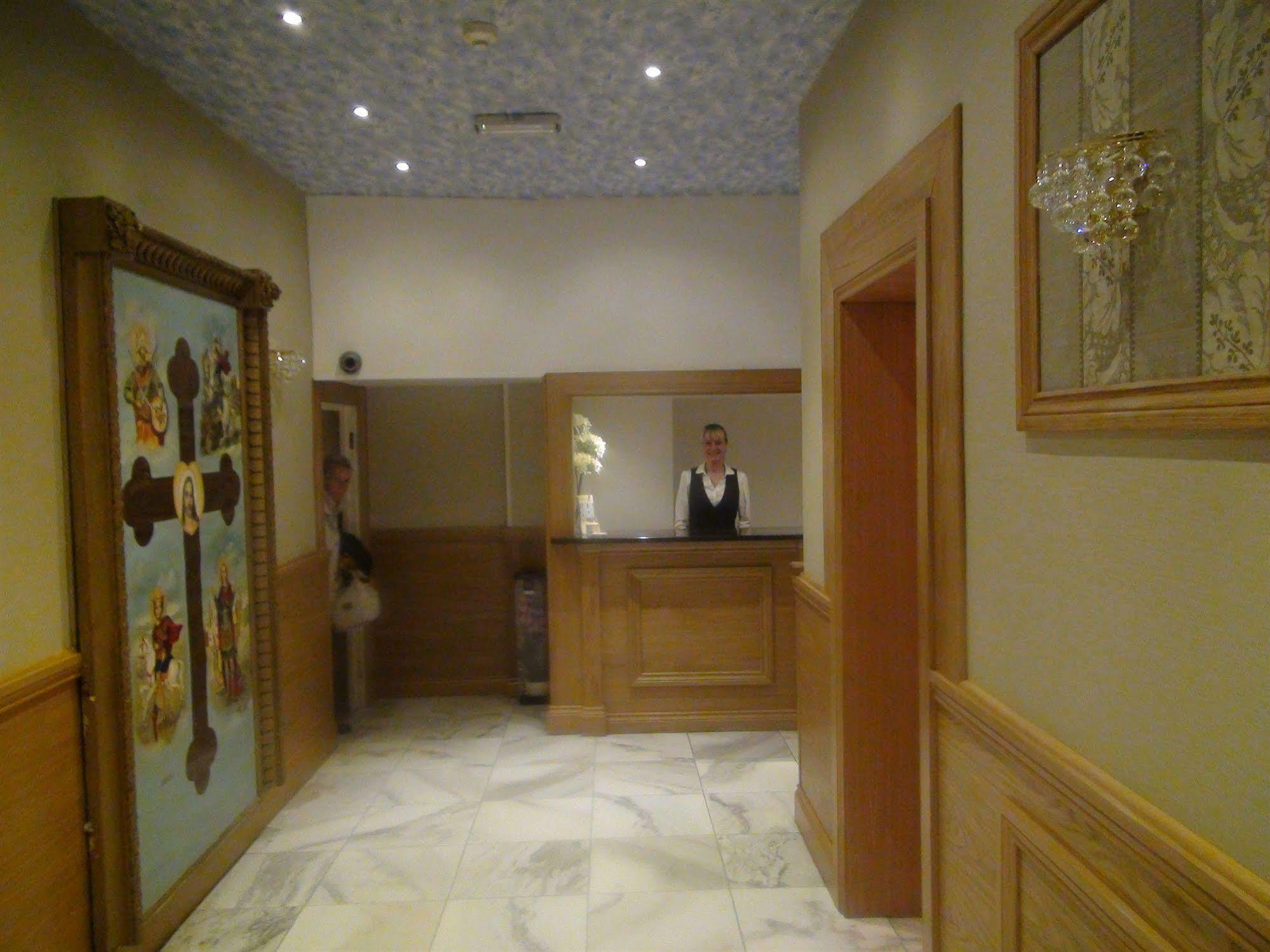 Four Saints Brig Y Don Hotel 3*